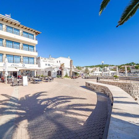 Hostal Port Corona Кала Ратхада Екстериор снимка